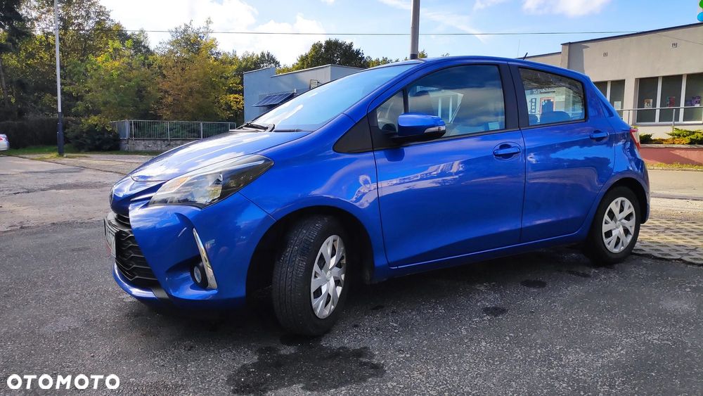 Toyota Yaris 1.5 Premium - 1