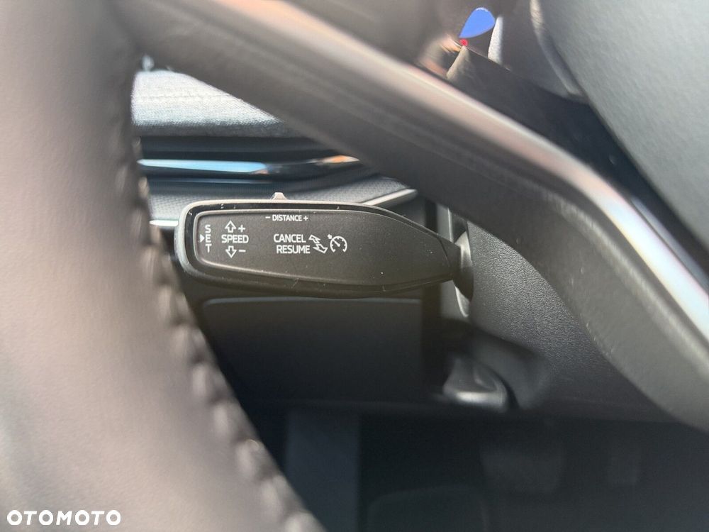Skoda Superb 1.5 TSI mHEV Selection DSG - 17