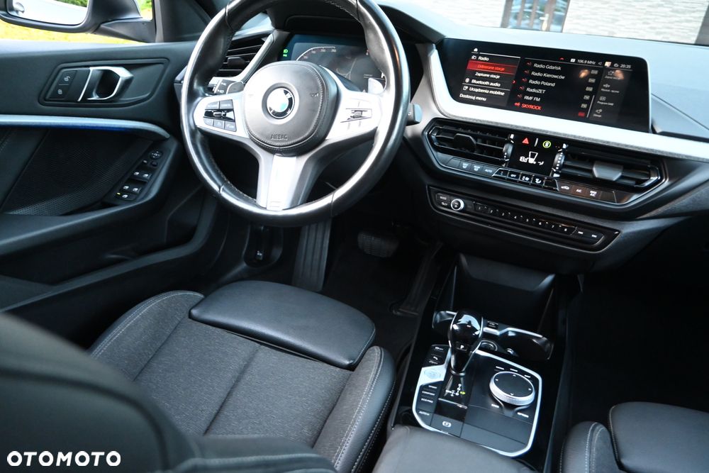 BMW Seria 1 118d Business Edition sport - 19