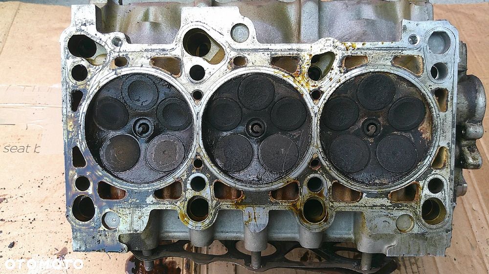 AUDI A4 B6 2.4 GŁOWICA LEWA - 4