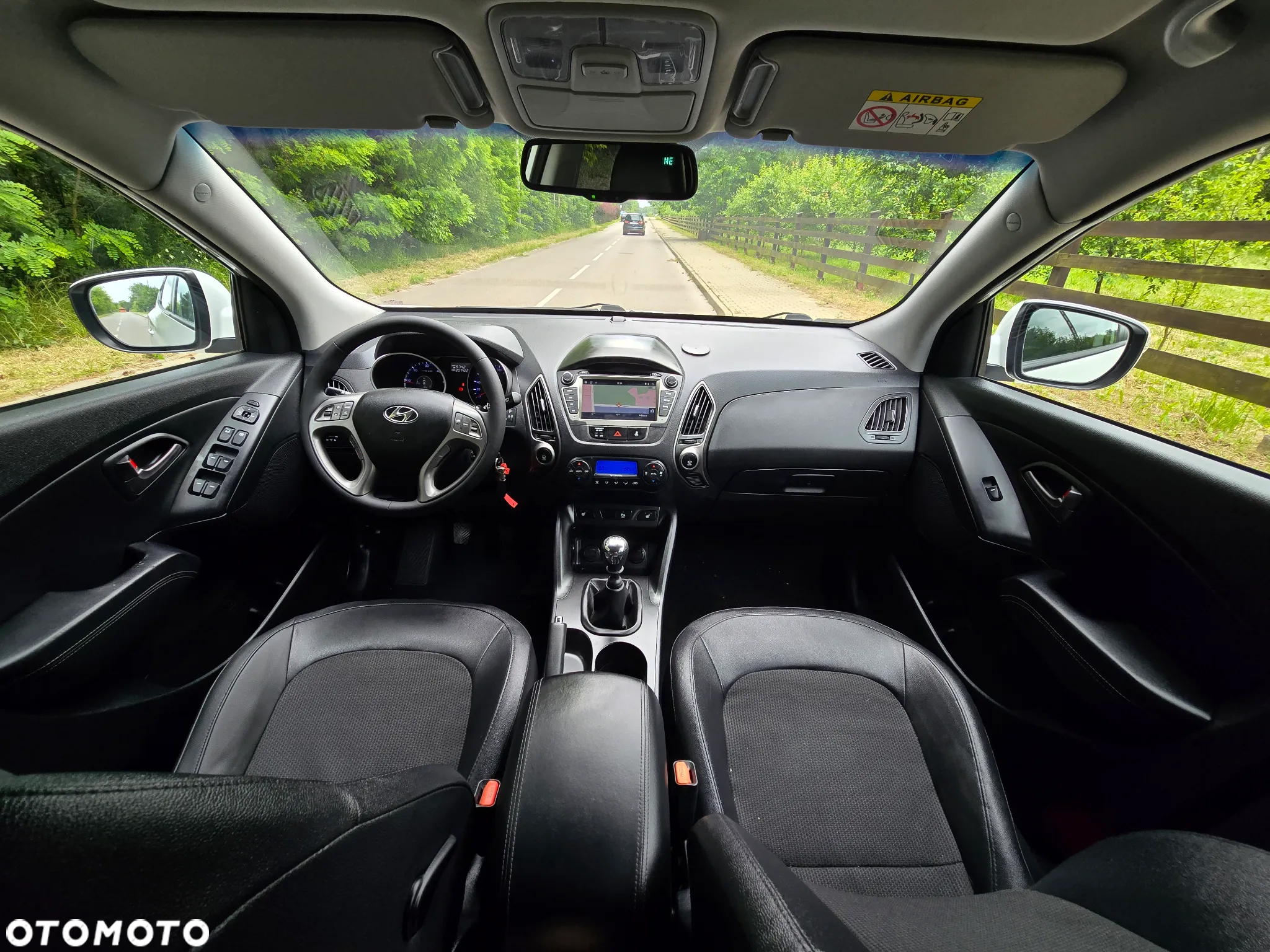 Hyundai ix35 1.7 CRDi Premium 2WD - 8