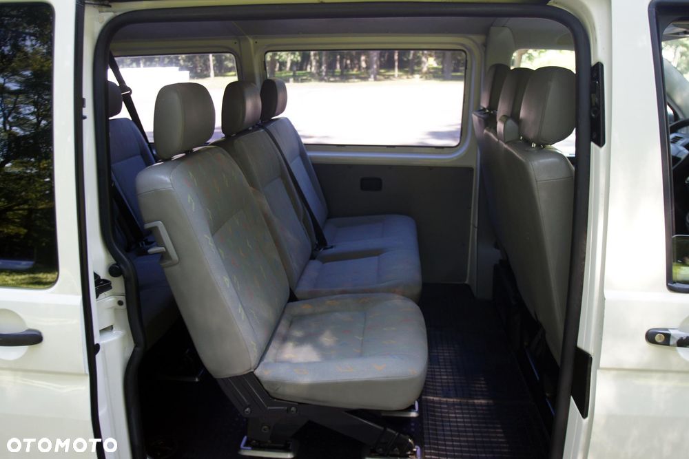 Volkswagen Transporter Caravelle Lang Trendline - 31