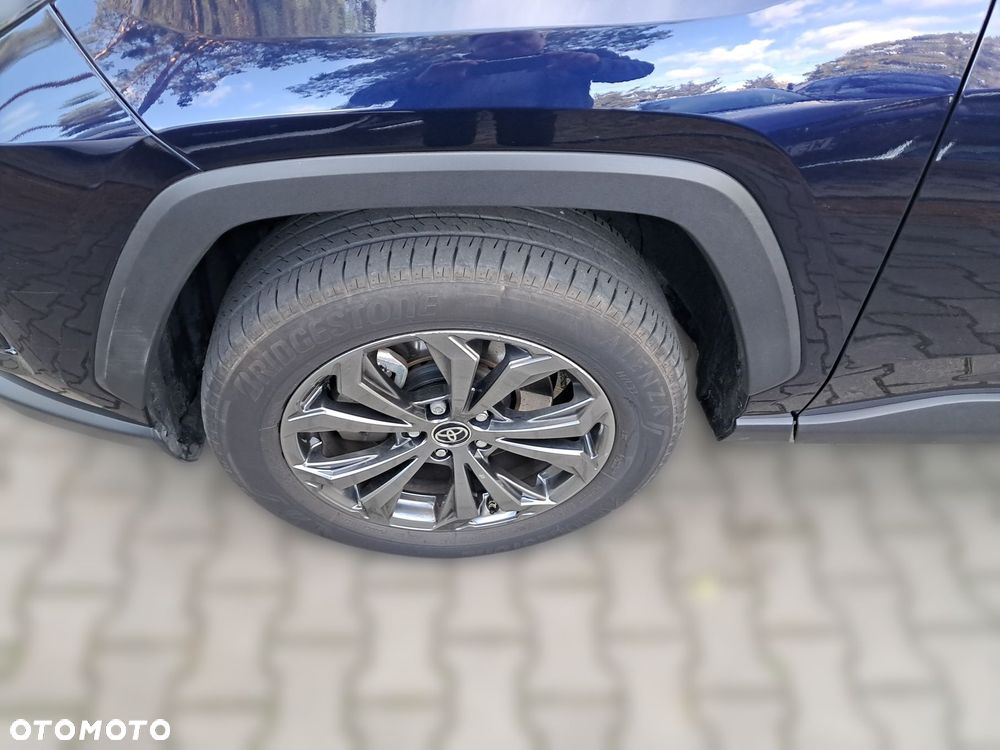 Toyota RAV4 - 9