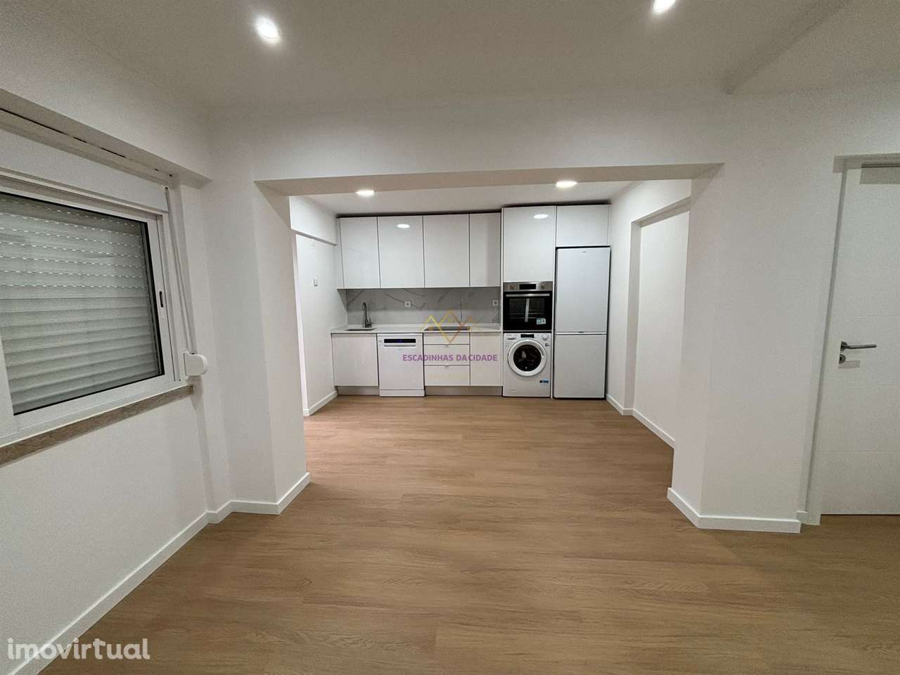 T2 com Terraço na Venteira | Remodelação Total - Grande imagem: 2/19