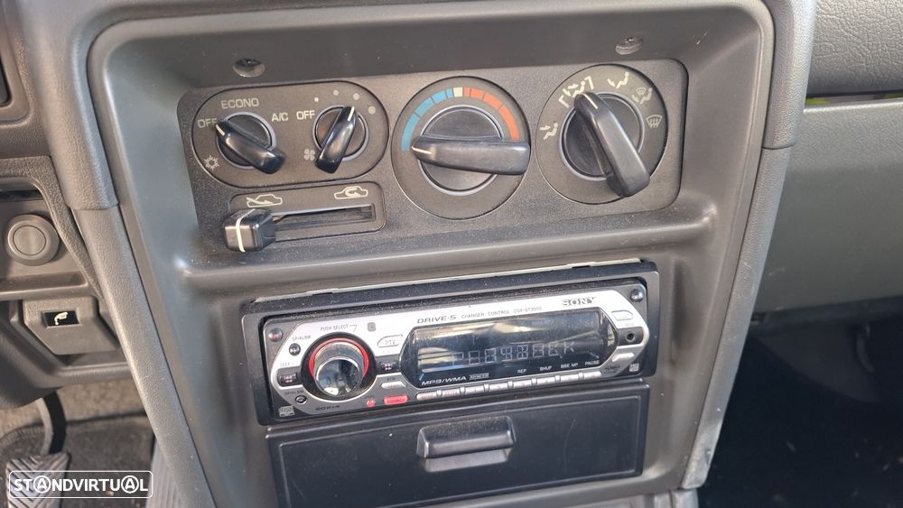 Mitsubishi Pajero 2.8 TD GLS - 11