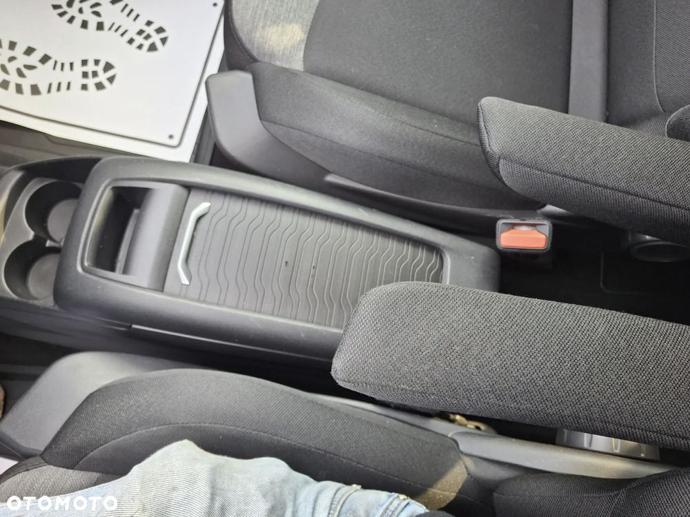 Citroën C4 SpaceTourer - 22