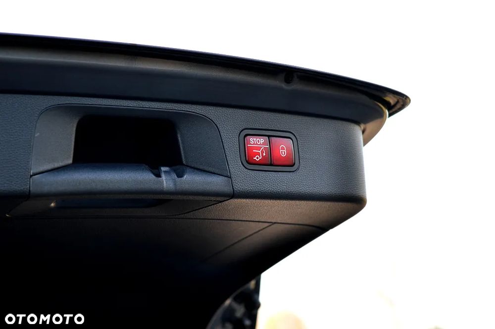 Mercedes-Benz GLC 220 d 4Matic 9G-TRONIC Edition Avantgarde - 18