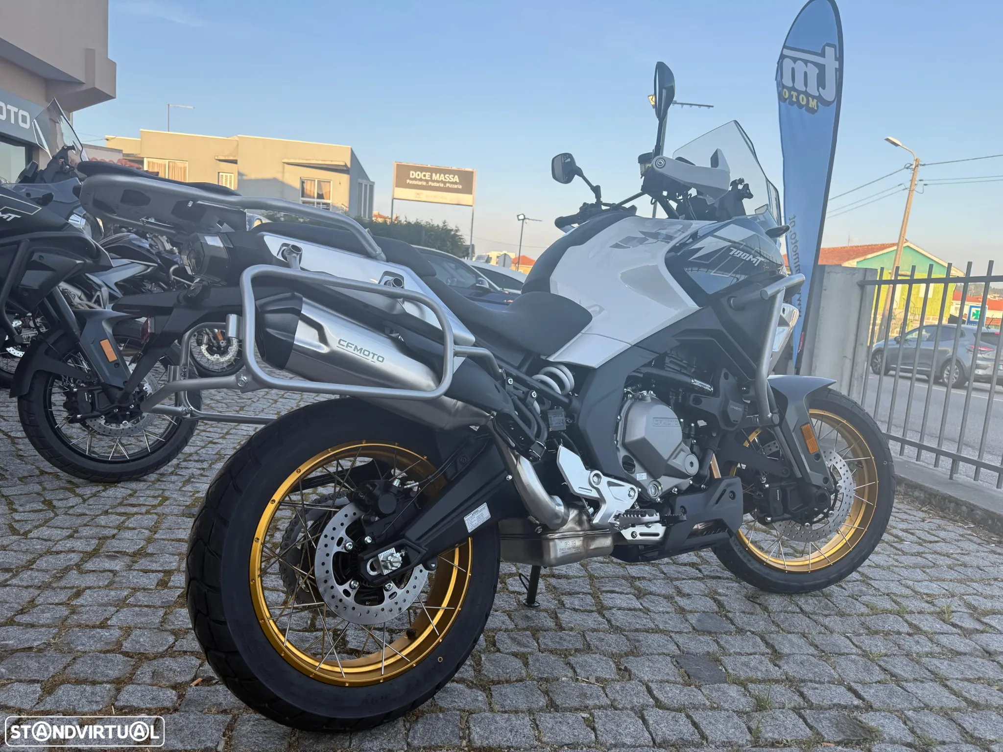 CF Moto 700MT ADV Nova - 19