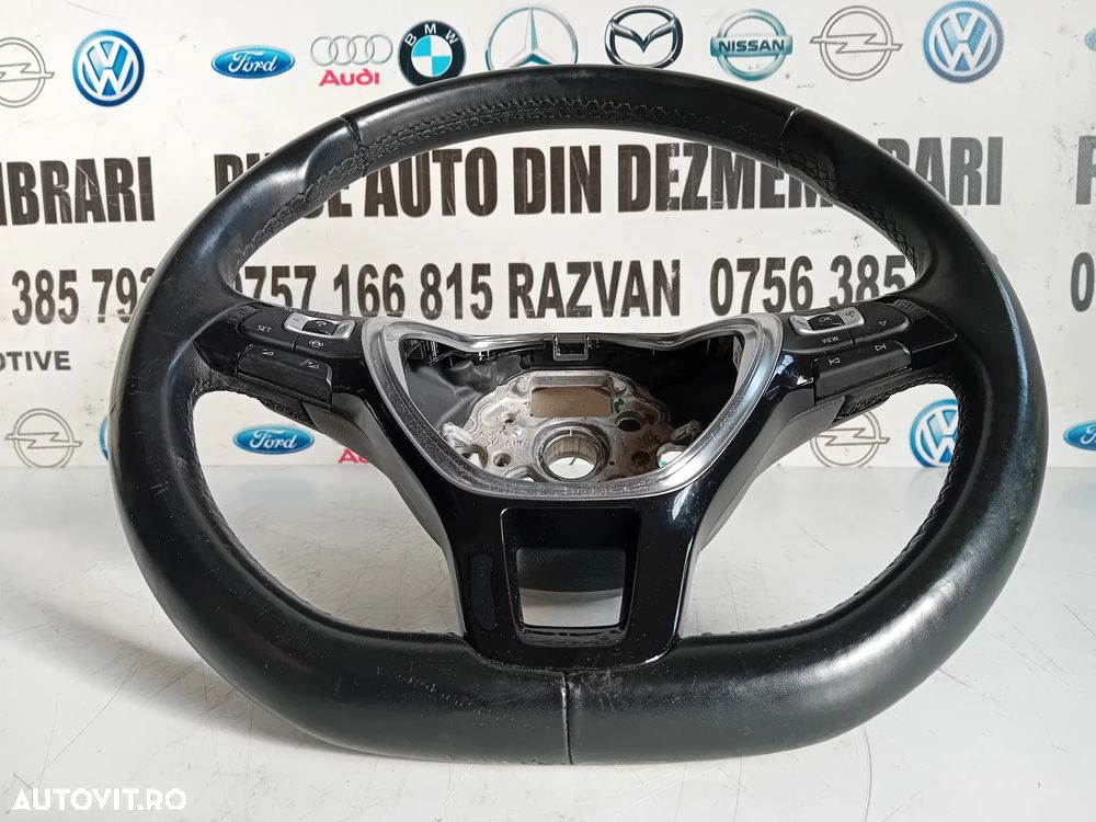 Volan Din Piele Cu Comenzi Si Padele Vw Passat B8 An 2015-2020 Stare Buna - 7