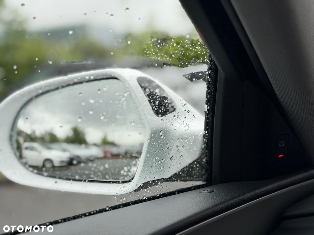 Audi A6 Avant 3.0 TDI Quattro S tronic - 28