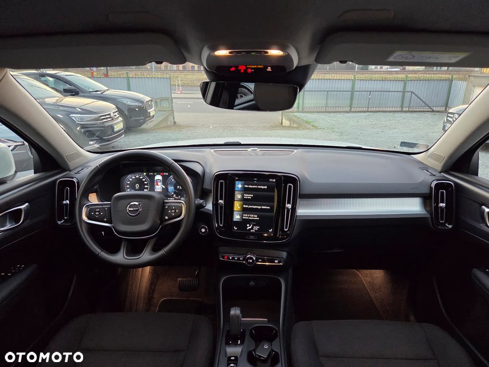 Volvo XC 40 D3 SCR Momentum - 12