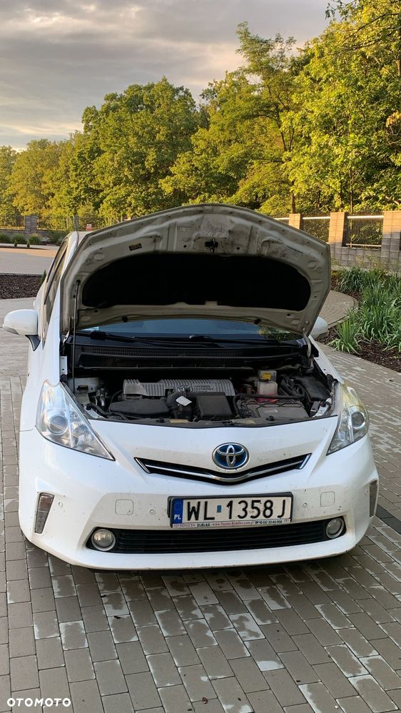 Toyota Prius+ 1.8 HSD Prestige - 4