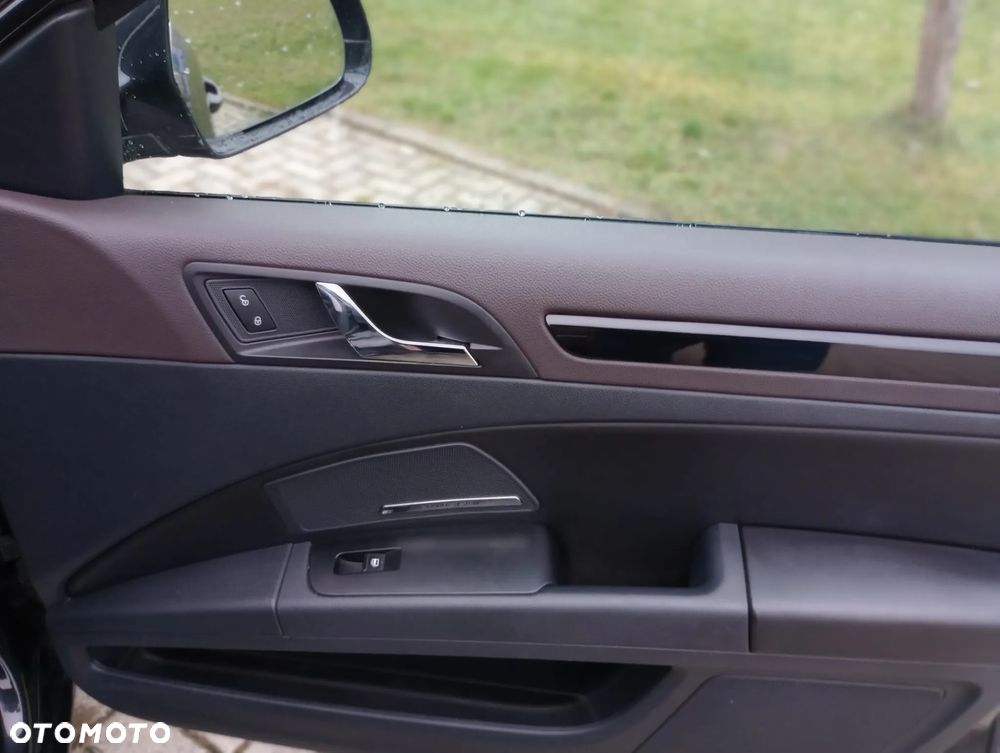 Skoda Superb 2.0 TDI 4x4 DSG L&K - 15