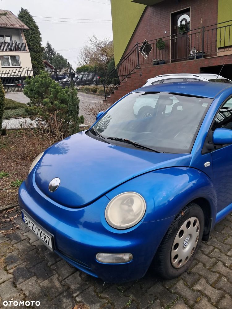 Volkswagen New Beetle - 4