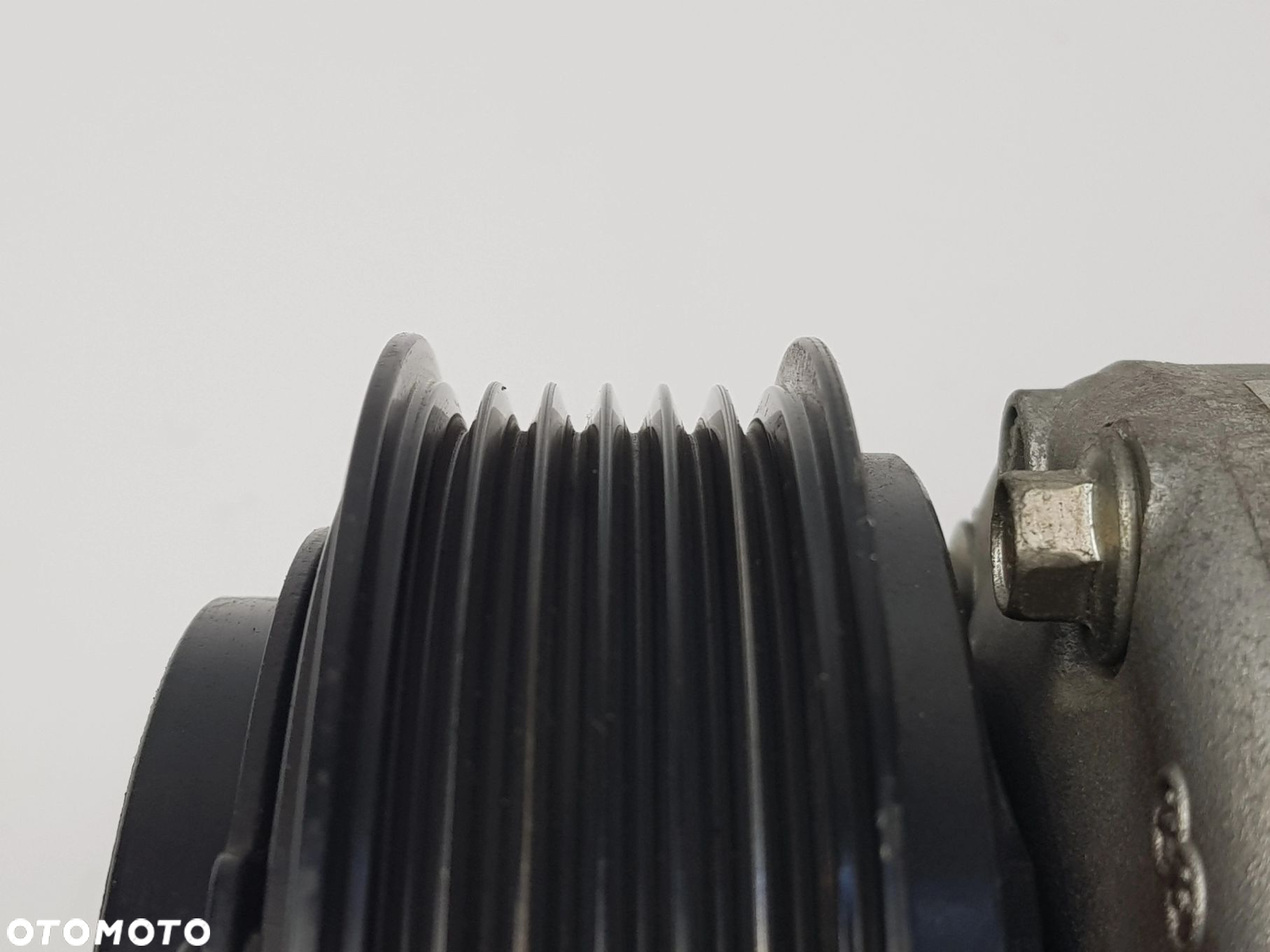 Kompresor Sprężarka klimatyzacji BMW X1 F48 X2 X39 F45 B38 9295050 - 6