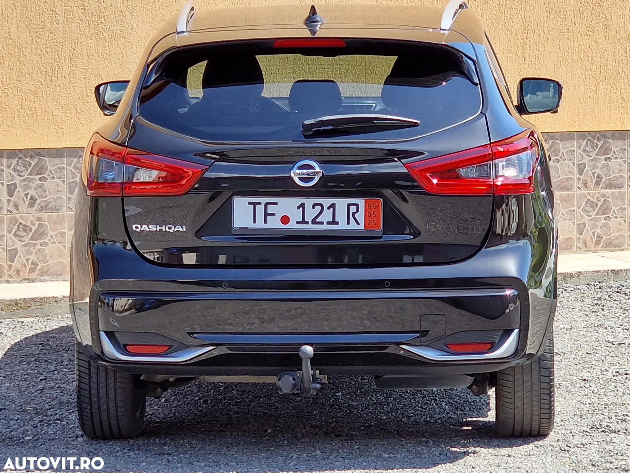 Nissan Qashqai 1.5 DCI TEKNA+ - 11