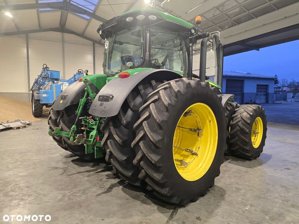 John Deere 7250R - 6