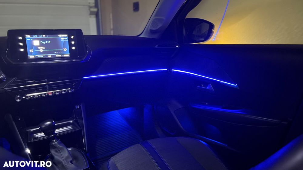 Peugeot 208 1.2 L PureTech STT Allure Pack - 14