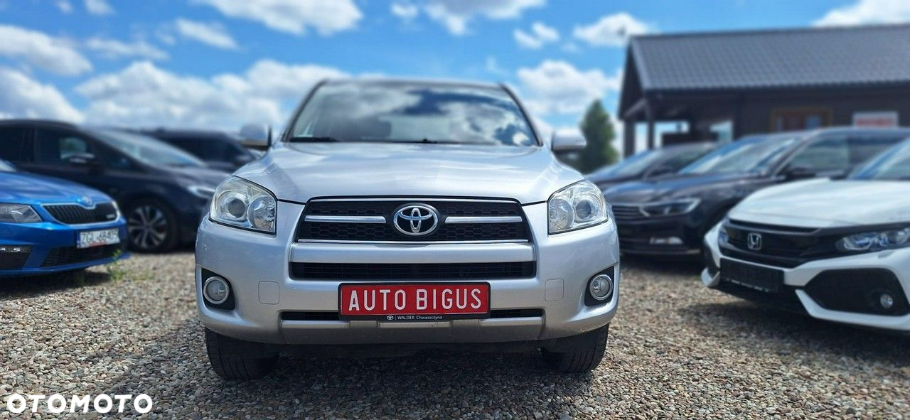 Toyota RAV4 - 2