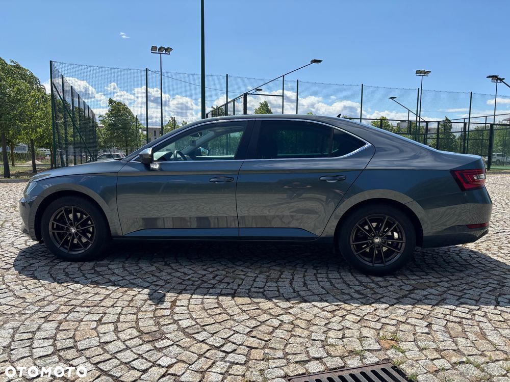 Skoda Superb 1.8 TSI Ambition - 12