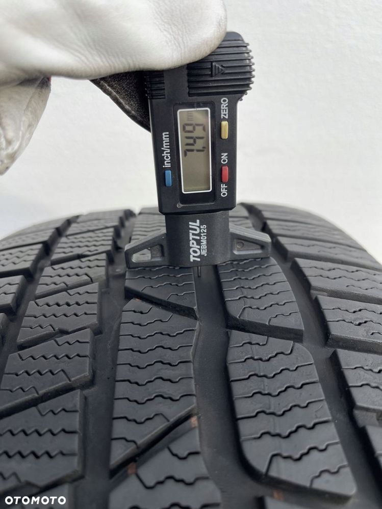 OPONA 225/40/18 92V CONTINENTAL CONTIWINTERCONTACT TS830P - 3