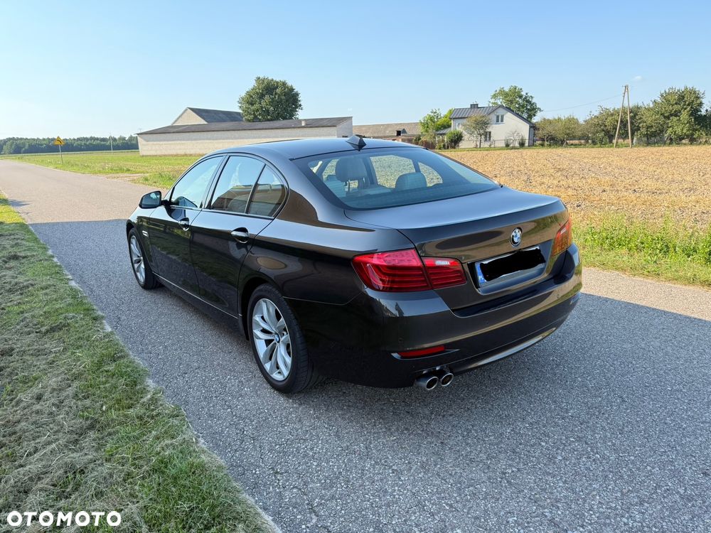 BMW Seria 5 518d Luxury Line - 8