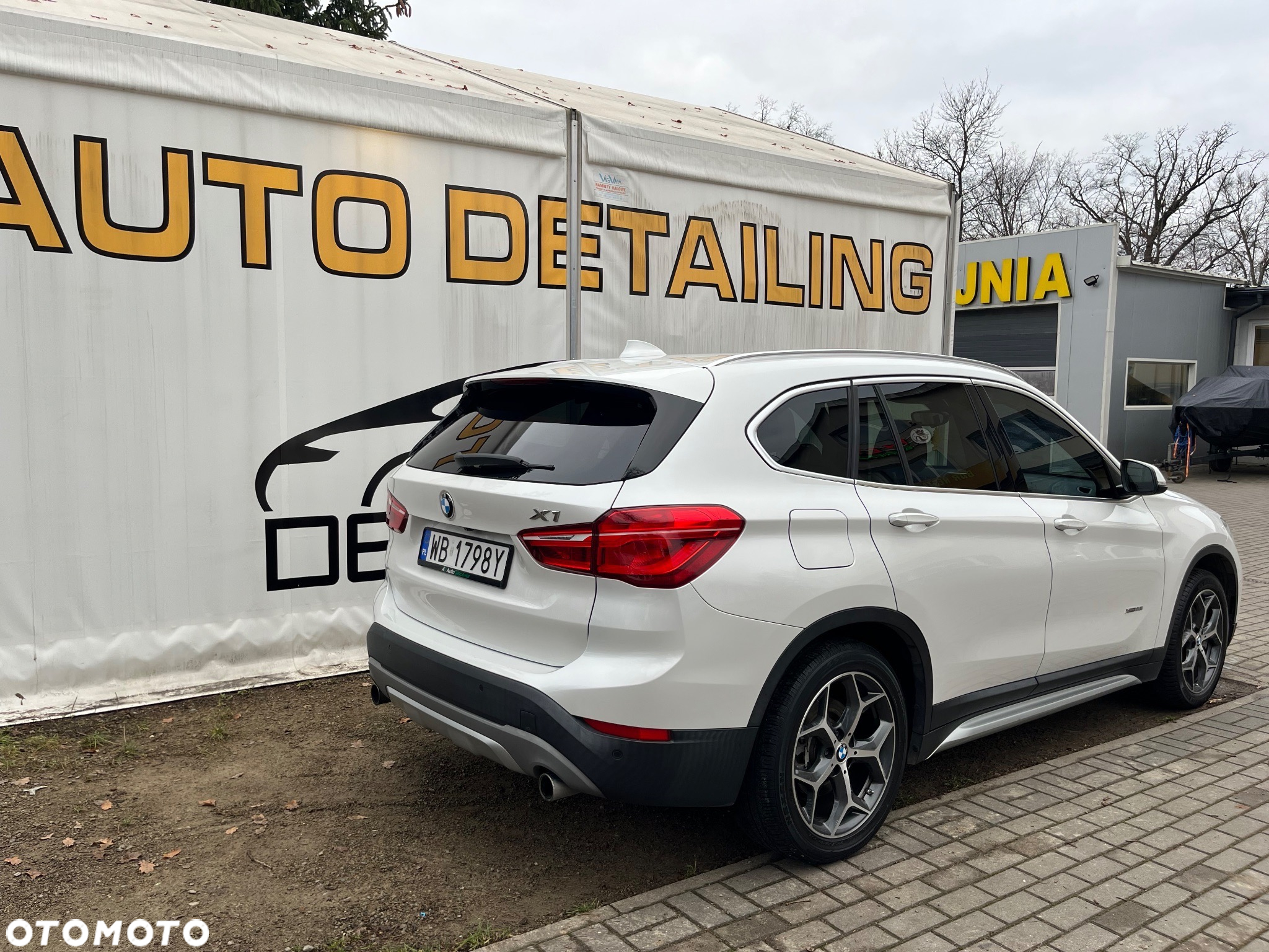 BMW X1 - 15