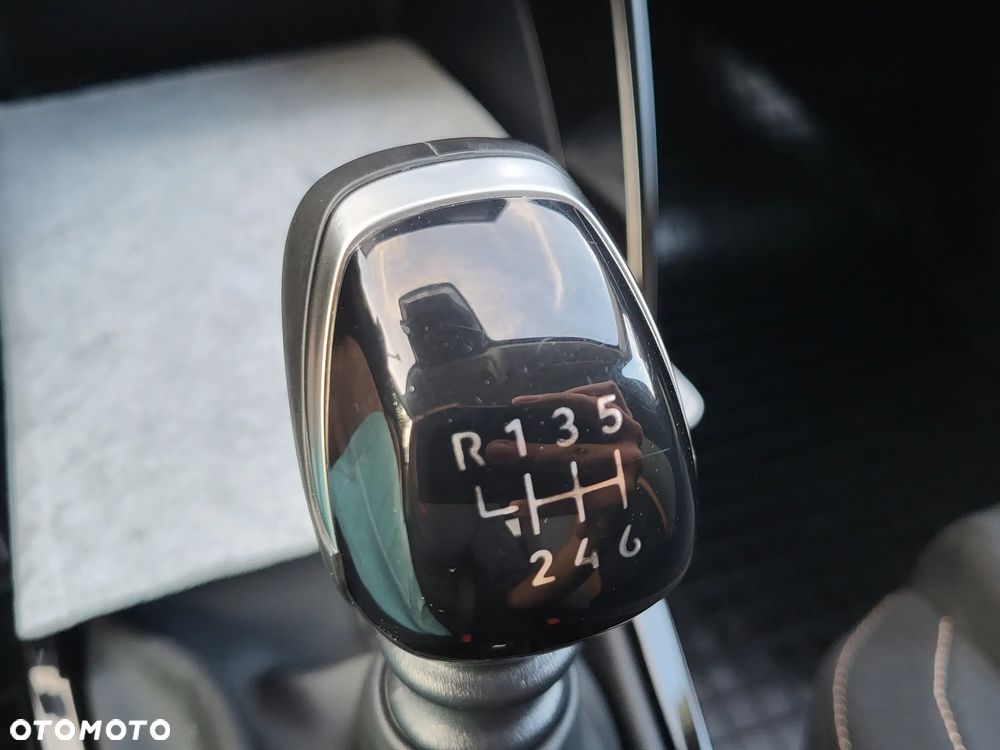 Citroën C3 Aircross 1.2 Turbo Plus S&S - 26