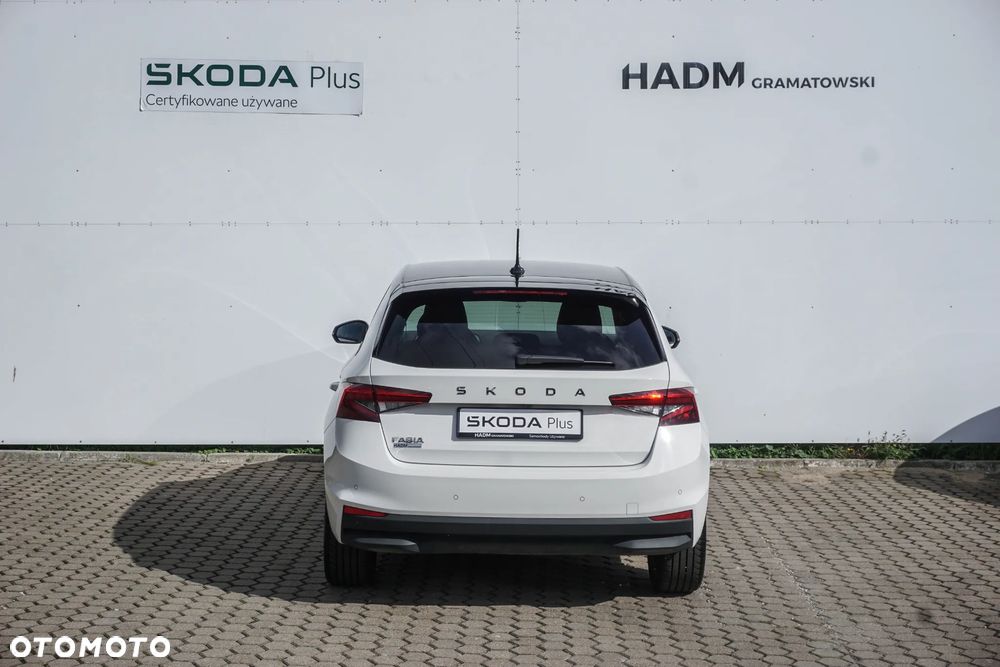 Skoda Fabia 1.0 TSI Selection DSG - 7