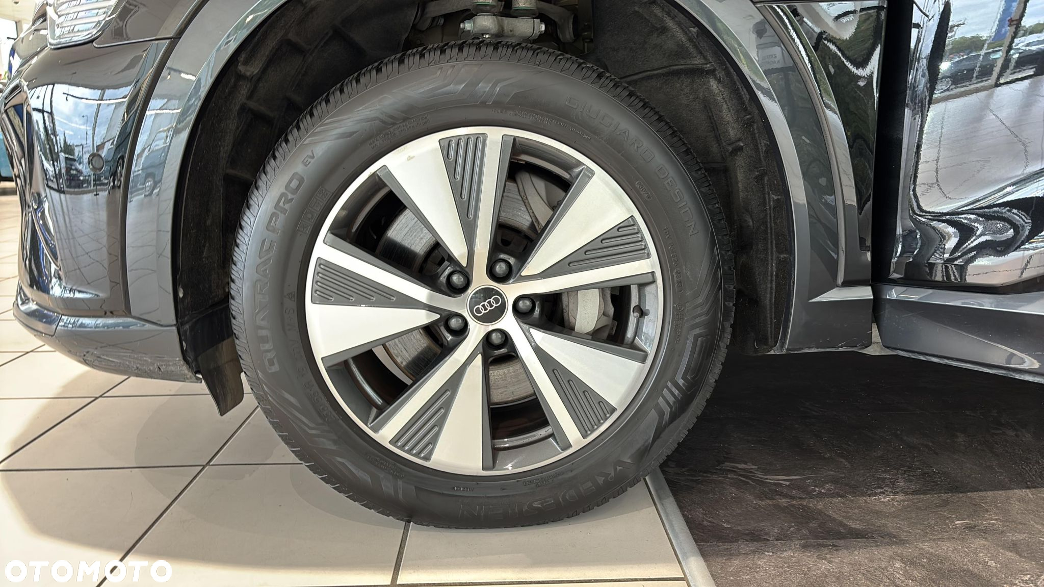 Audi Q8 e-tron 50 95kWh Quattro Advanced - 18
