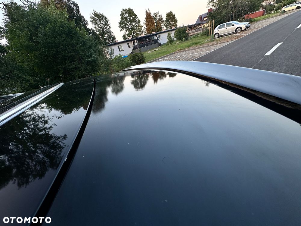 Mercedes-Benz CLK - 21