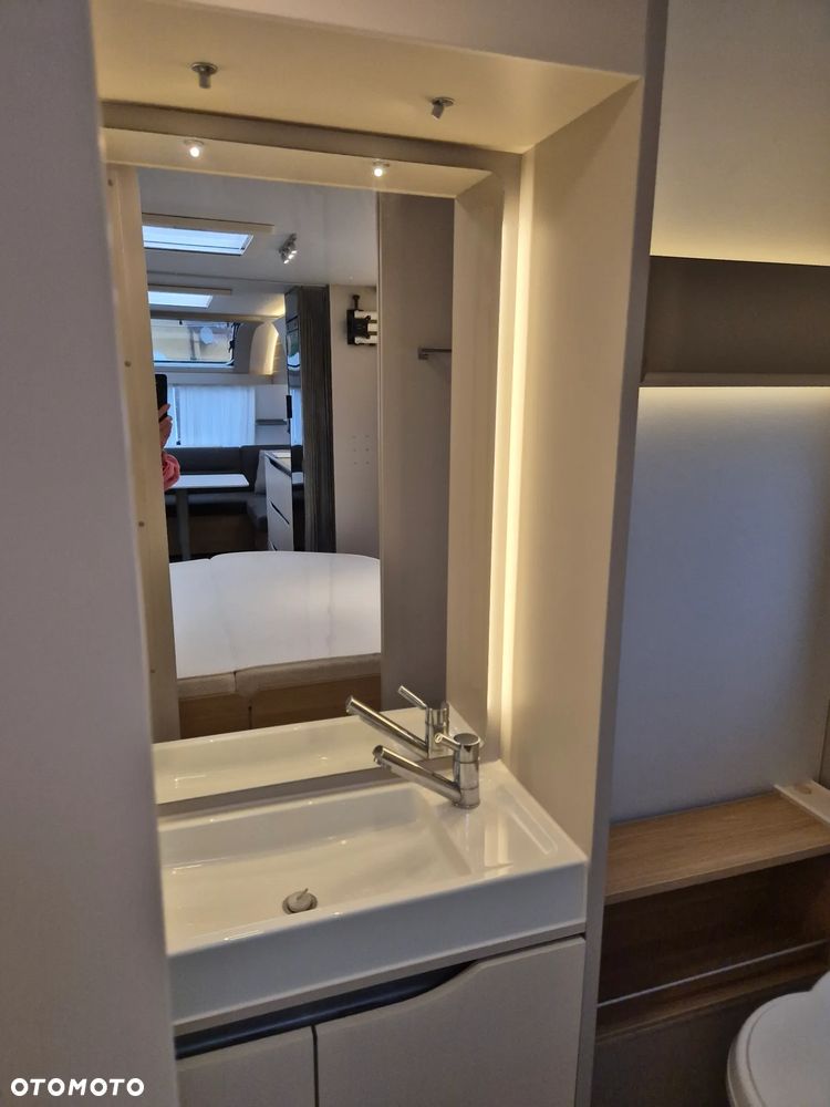 Adria Adora 613 UT - 8