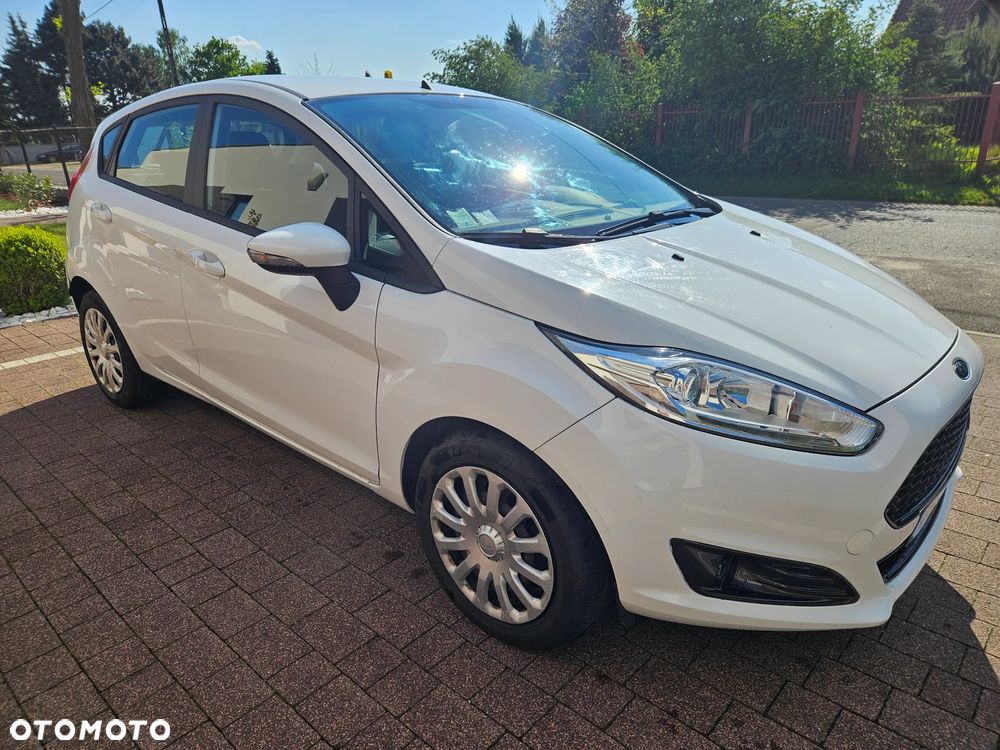 Ford Fiesta - 2