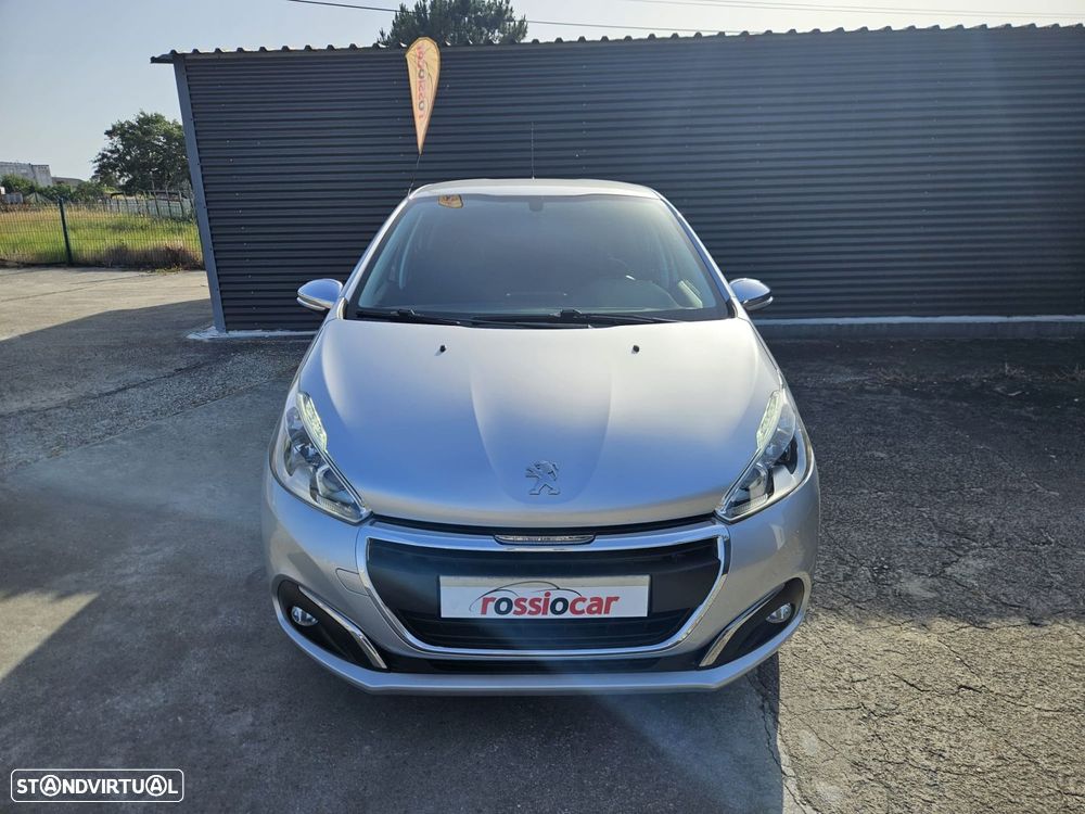 Peugeot 208 1.2 PureTech Style - 4
