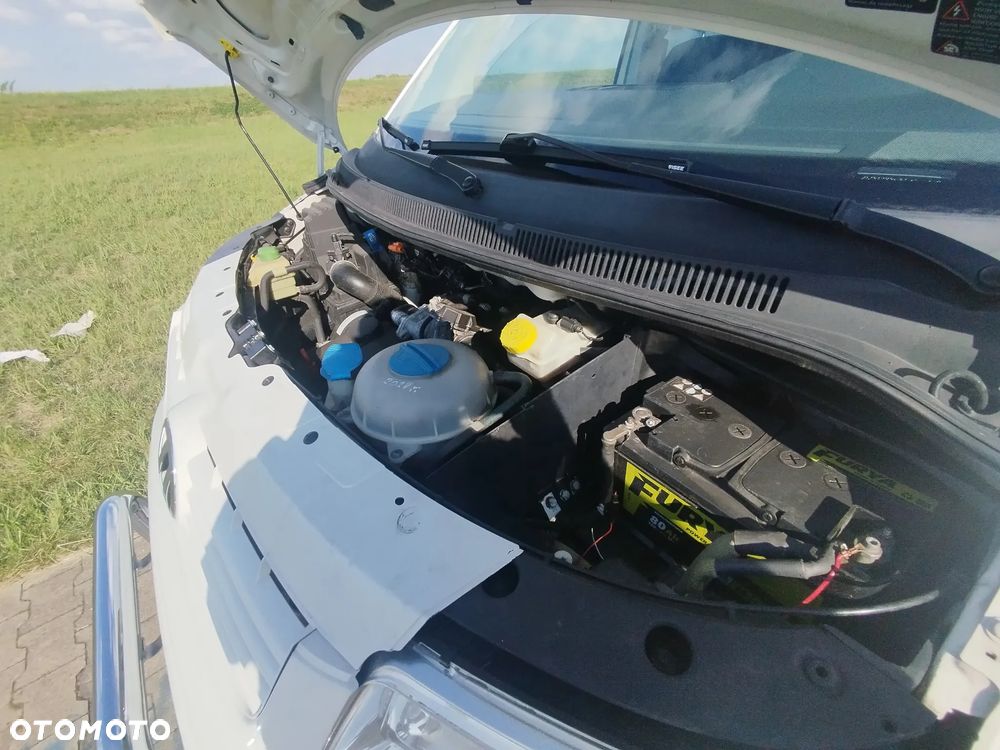 Volkswagen Transporter - 13
