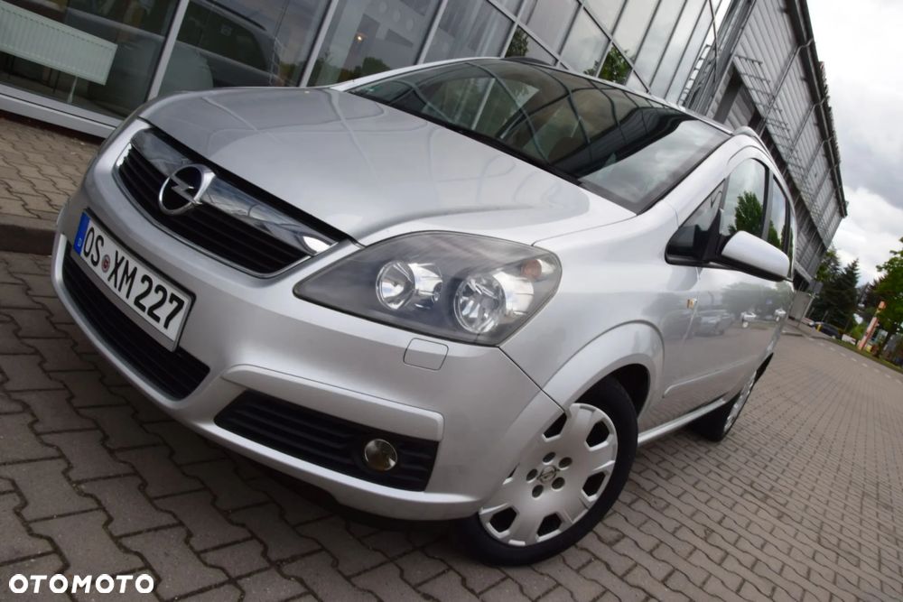 Opel Zafira 1.8 Easytronic Cosmo - 24
