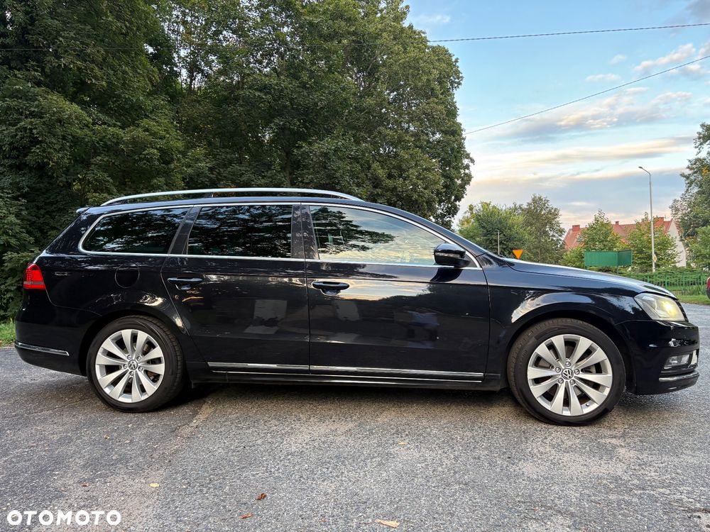 Volkswagen Passat 2.0 TDI DSG BlueMotion Technology R-Line - 14