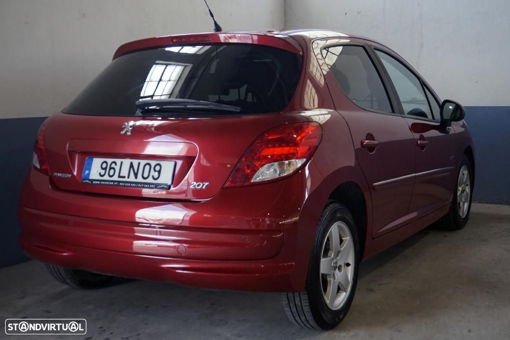 Peugeot 207 1.4 16V Trendy - 2