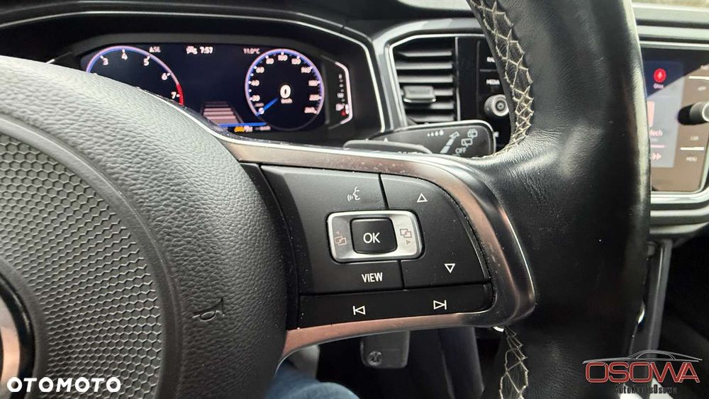 Volkswagen T-Roc - 38