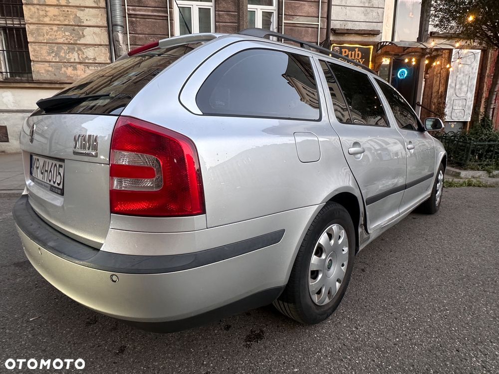 Skoda Octavia 2006 photo 4