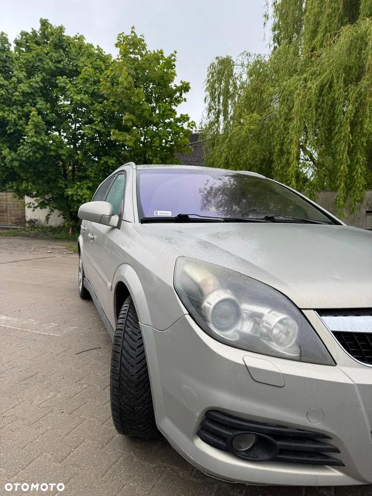 Opel Vectra 1.9 CDTI Cosmo - 6