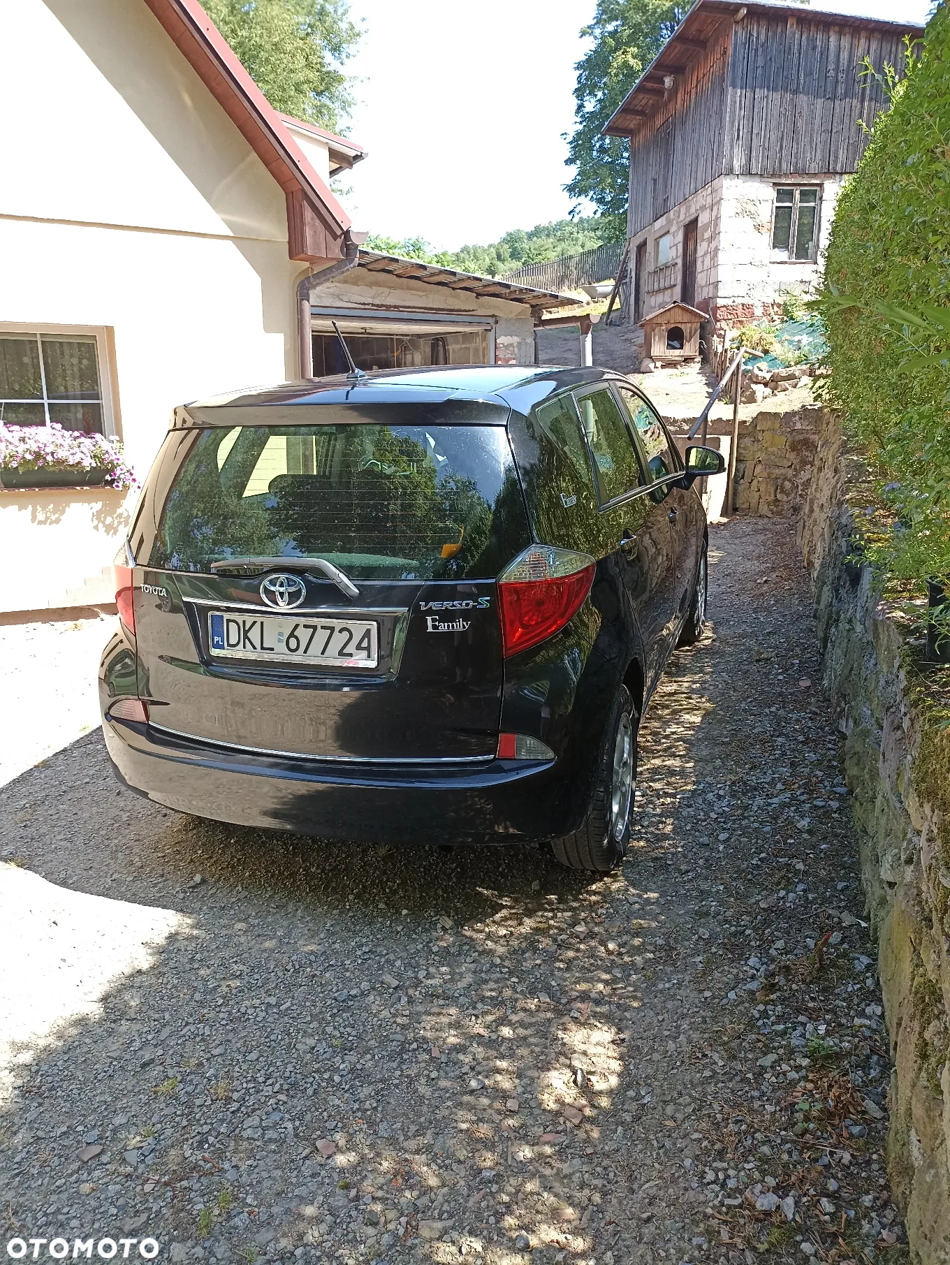 Toyota Verso S - 2