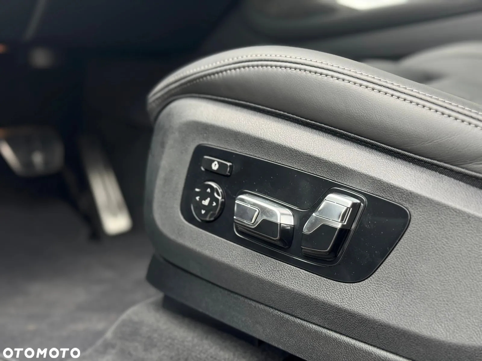 BMW X7 - 18