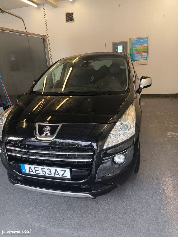 Peugeot 3008 2.0 HDi Hybrid4 - 2