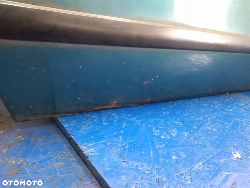 DRZWI LEWE KOMPLETNE TOYOTA CELICA V - 6