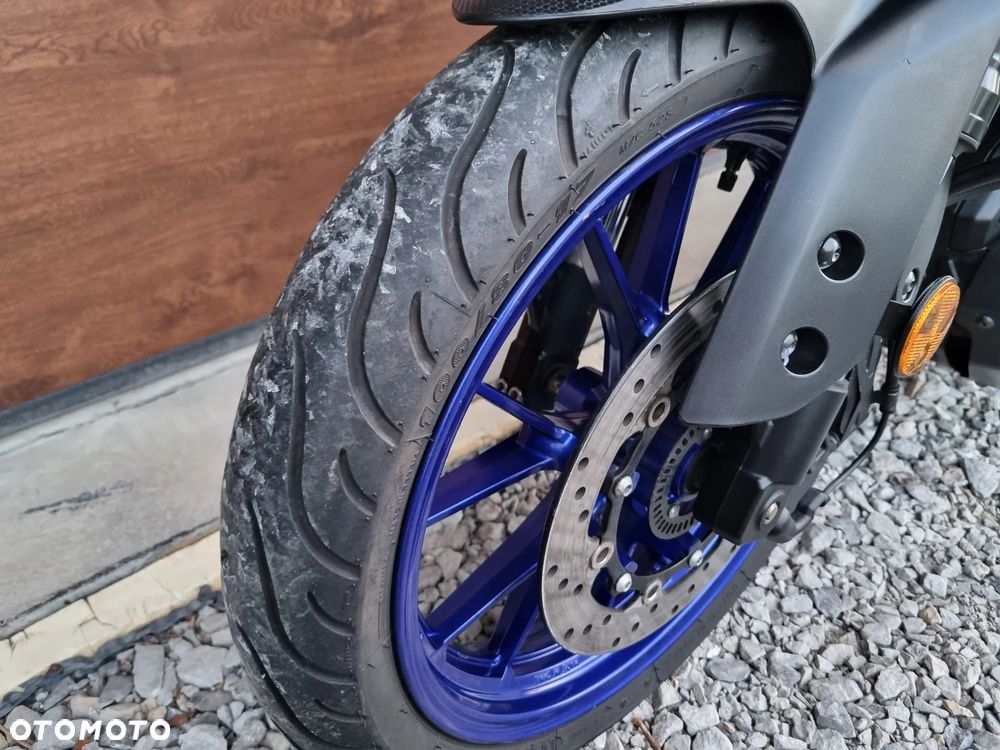 Yamaha MT - 22