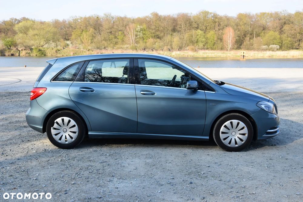 Mercedes-Benz Klasa B 200 (BlueEFFICIENCY) - 8