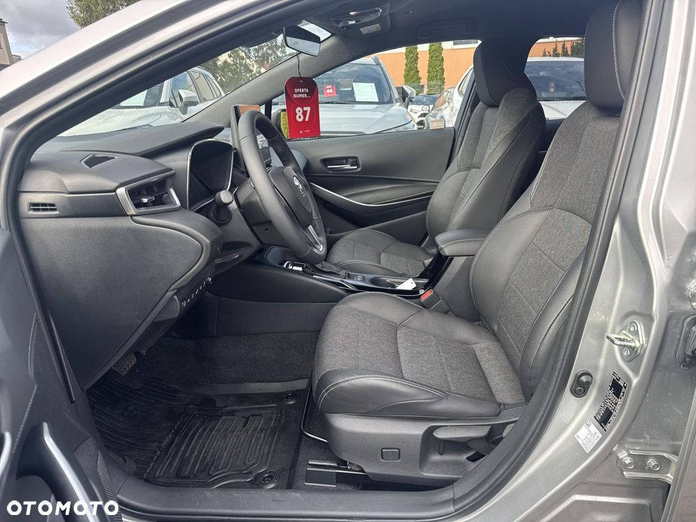 Toyota Corolla 1.8 Hybrid Style - 12