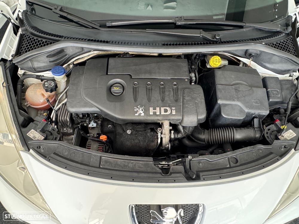 Peugeot 207 van - 18