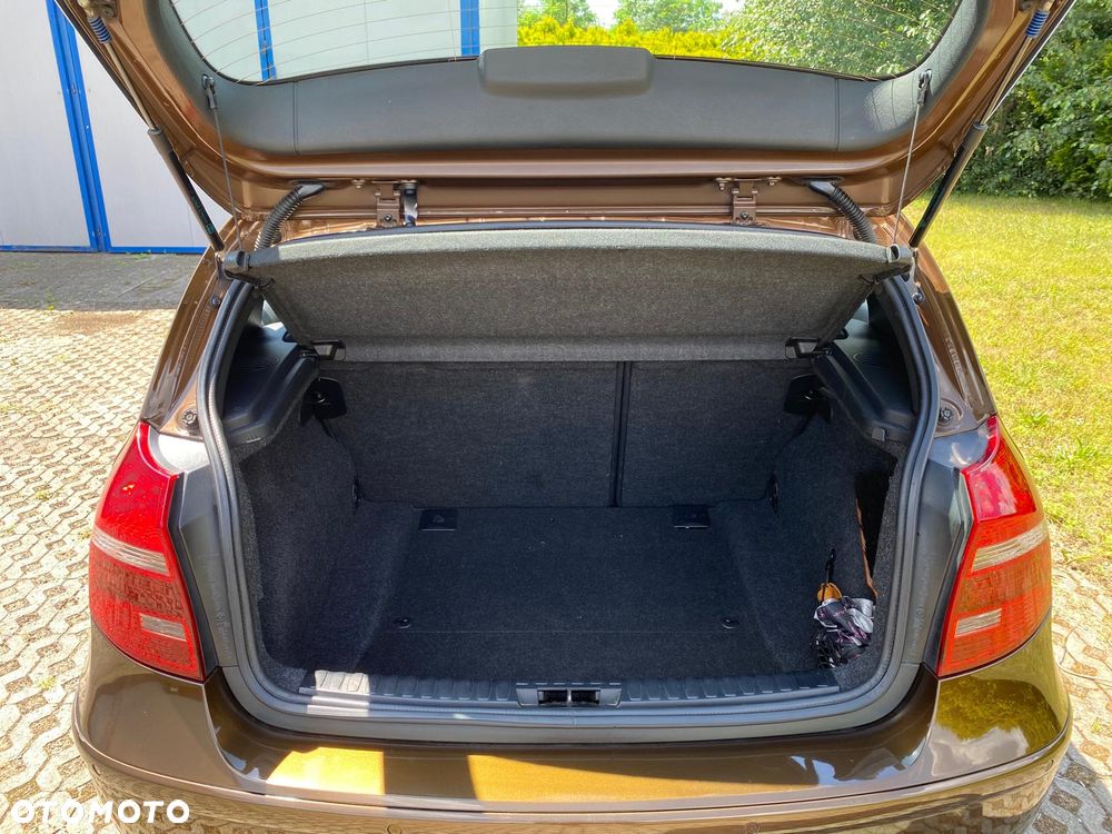 BMW Seria 1 118i - 10